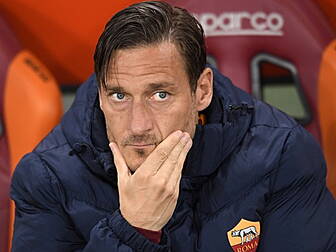 Roma legend Totti to retire at...